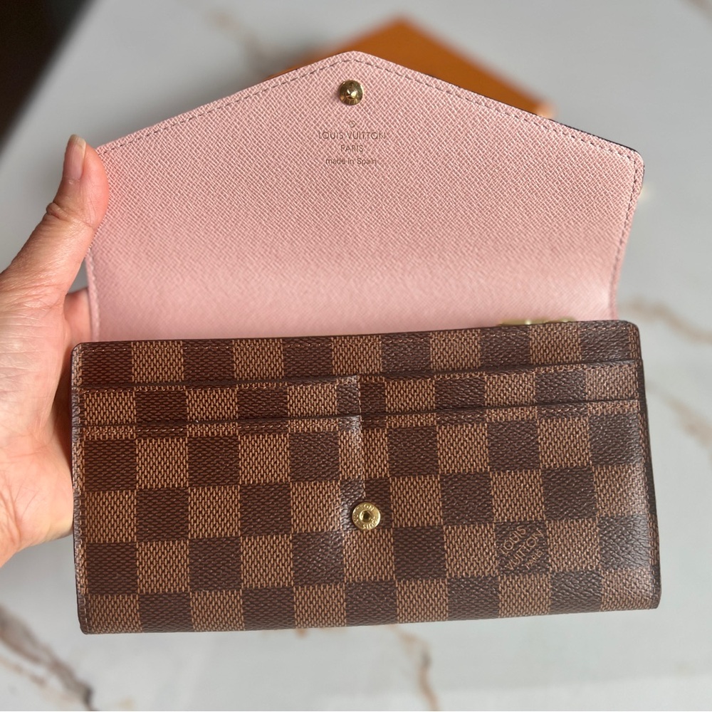 Authentic Louis Vuitton Sarah Wallet Ebene Pink - Picture 3 of 16